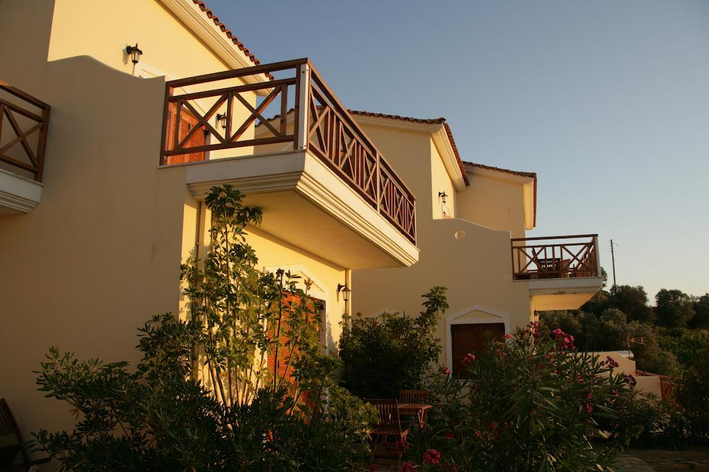Irida Villa Armenistis  Rom bilde